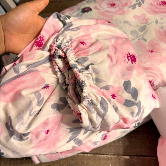 Blossom Pink Watercolor Floral 3-Piece Baby Crib Bedding Set - Picture 5 of 7